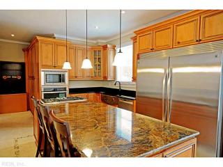 516 36th St, Norfolk, VA 23508-3108