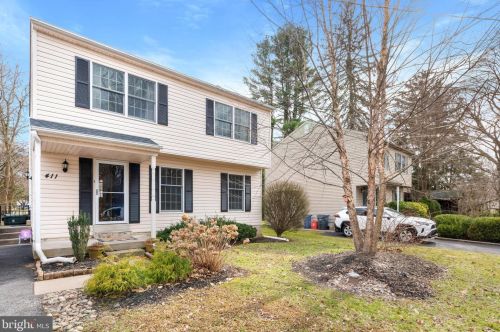 411 Forrest Ave, Melrose Park, PA 19027-1629
