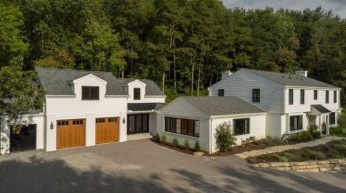 1626 Powers Run Rd, Pittsburgh, PA 15238-2438