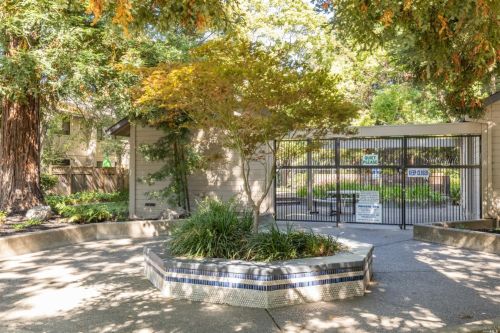 1971 Windmill Cir, Santa Rosa CA  95403-6934 exterior