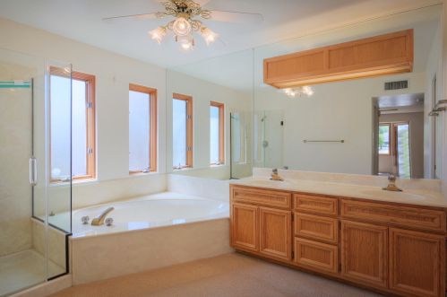 8750 7th Ave, Phoenix AZ 85007-1703 exterior