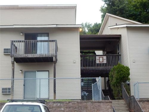 348 Concord Ln, Middletown, NY 10940-6645