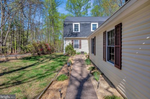 104 Eagle Ct, Locust Grove VA  22508-5432 exterior