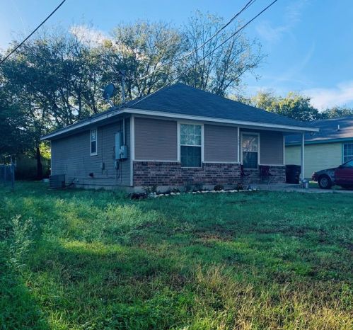 309 Mechanic St, Cleburne, TX 76031-2727
