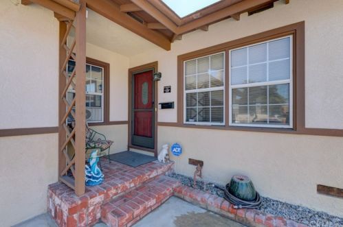 2924 134th Pl, Gardena, CA 90249-1523