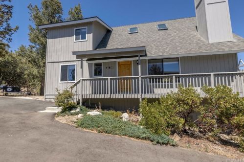 1113 Chimney Peak Rd, Big Bear City CA  92314-8871 exterior
