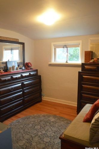 355 Heathcote Rd, North Lindenhurst NY  11757-1744 exterior