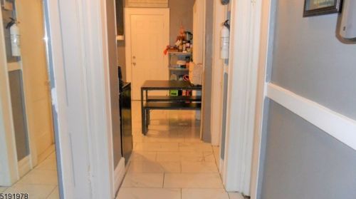 35 Oak Ave, Irvington NJ 07111-3851 exterior