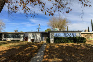 1411 Ivesbrook St, Lancaster, CA 93534-2110