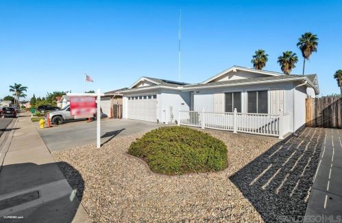 10859 Greenford Dr, San Diego CA  92126-2706 exterior