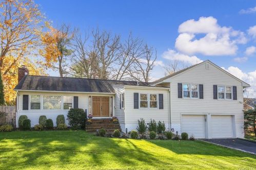 6 Bonwit Rd, Rye Brook NY  10573-1903 exterior