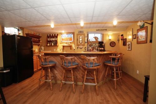 386 Schell Rd, Wilmington OH  45177-9037 exterior