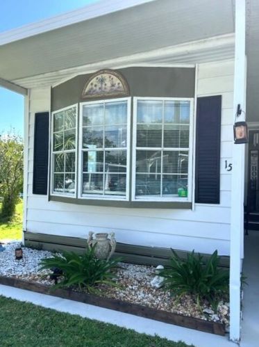 15 La Costa Ln, Fort Pierce, FL 34952-3439