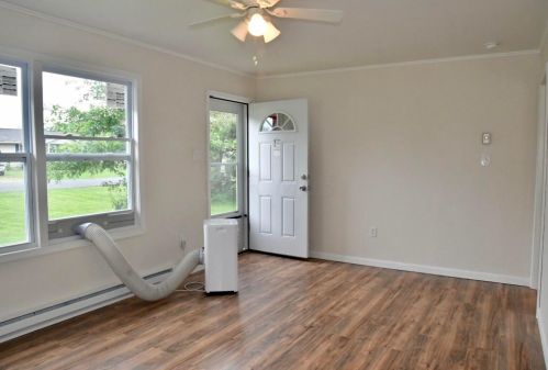 150 4th St, Frazeysburg OH  43822-9753 exterior