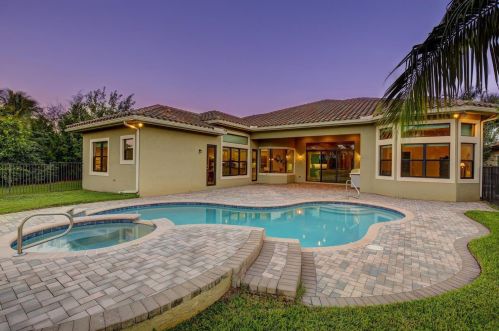8769 Sydney Harbor Cir, Delray Beach FL  33446-9662 exterior