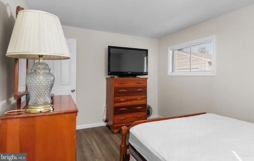 14 Hemsing Dr, Lumberton Township NJ  08048-3060 exterior