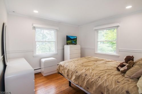 3 Orchard St, Greystone Park NJ  07950-3228 exterior