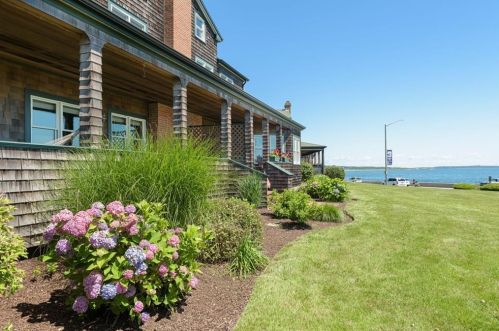 175 Ocean Rd, South Kingstown, RI 02882-1326