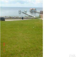6474 Rosaflora Ln, Pensacola, FL 32504-7895