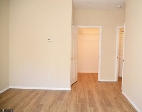 6110 Richmond Rd, West Milford Lakes NJ  07480-5117 exterior