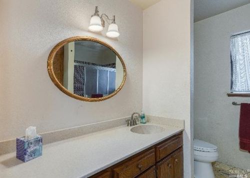2294 Chester Dr, Penngrove CA  94951-9529 exterior