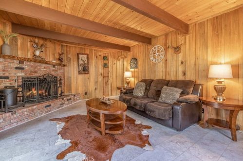 437 Gold Mtn Dr, Big Bear City CA  exterior