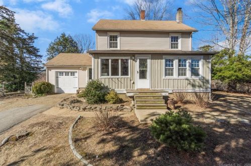 705 Hartford Rd, Colchester, CT 06420-3625