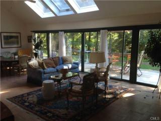 179 Painter Hill Rd, Roxbury, CT 06783-1105