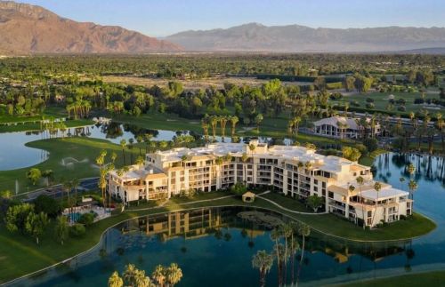 910 Island Dr, Rancho Mirage, CA 92270-3121