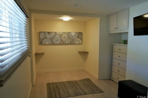 70 Santa Monica St, Palm Springs CA  92264-5257 exterior