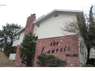 2553 Beaverton Hillsdale Hwy, Portland OR  97239-1116 exterior