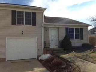 859 Amherst Ln, Brunswick, OH 44212-2696