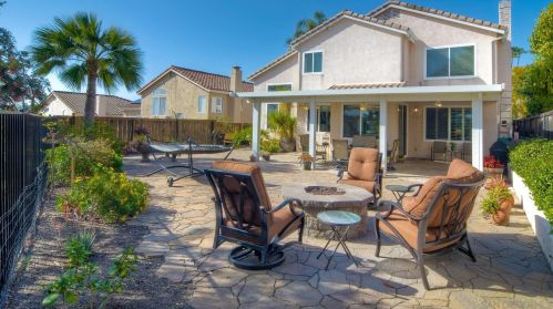 8963 Adobe Bluffs Dr, San Diego CA 92129-4400 exterior