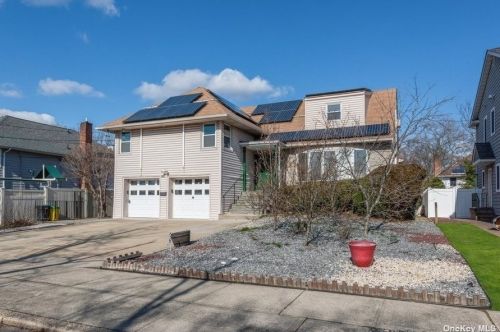 908 Eileen Ter, Woodsburgh, NY 11598-1519