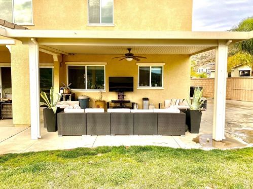 34149 Dianthus Ln, Lake Elsinore CA  92532-2983 exterior