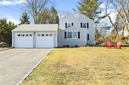 3 Knickerbocker Ave, Norwalk, CT 06855-1310