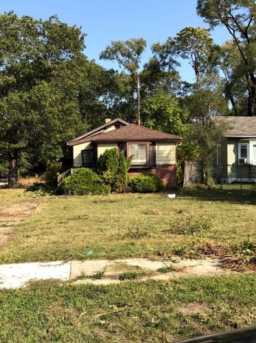 3928 10th Ave, Gary, IN 46403-3505