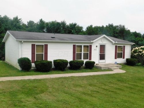 1580 Old Rushville Rd, Rushville, OH 43150-9778