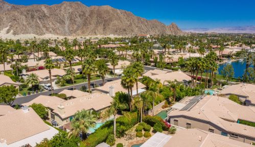 47850 Via Nice, La Quinta CA  92253-2159 exterior