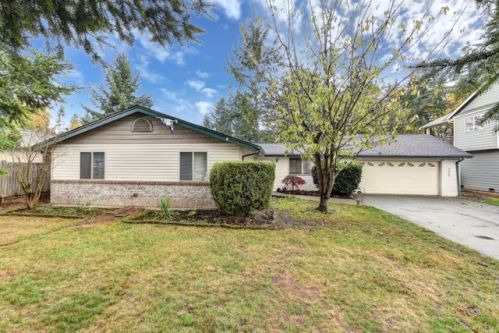 1622 Madison Way, Lynnwood, WA 98087-6000