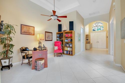 7110 Veneto Dr, Boynton Beach FL  33437-3741 exterior