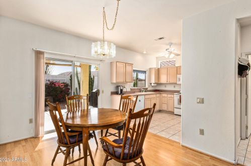 22031 Las Brizas Ln, Sun City AZ 85375-2827 exterior