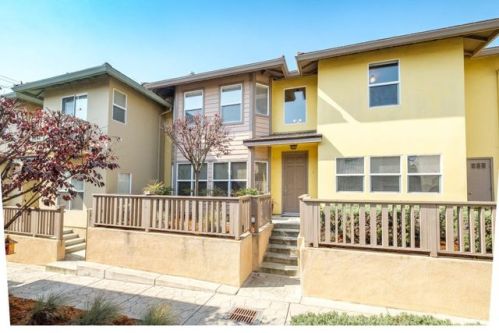 2 Carmel Cir, Marina, CA 93933-3014