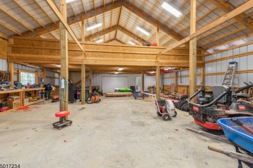 4 Alder Creek Dr, Califon NJ  07830-3001 exterior