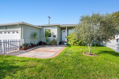 22603 Marjorie Ave, Torrance, CA 90505-3445