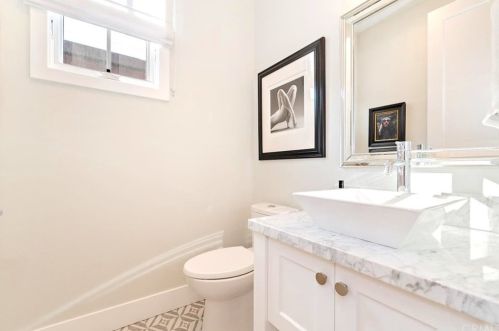 420 31st St, Manhattan Beach CA  90266-3975 exterior