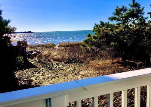10 Samoset Ave, Wellfleet, MA 02667-6918