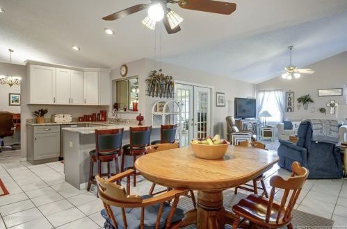 1773 Berkshire Blvd, Fort Pierce FL  34952-7112 exterior