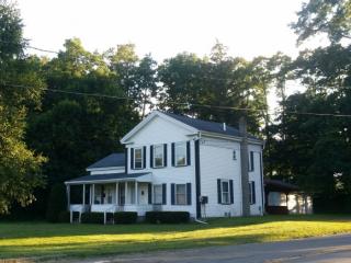 461 Cayuta Ave, Waverly, NY 14892-1508