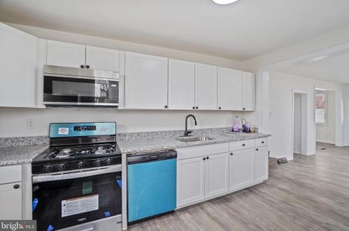 104 High St, Red Lion PA  17356-1606 exterior